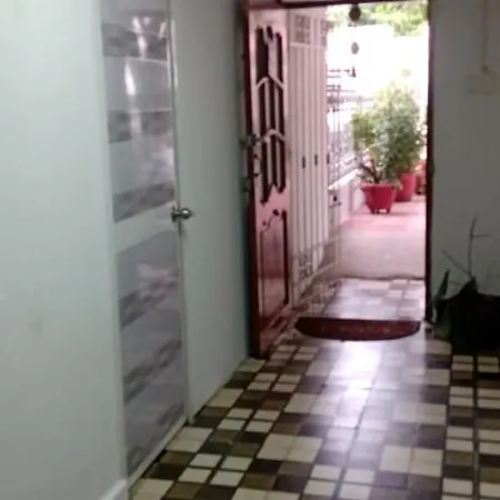 Hotel Crespo - *